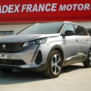 PEUGEOT 5008 GT LINE